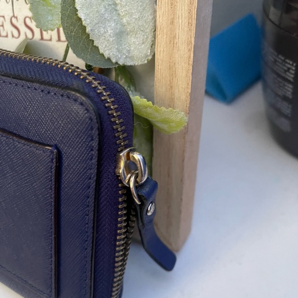 Kate Spade New York Laurel Way Darci Wallet, - Picture 6 of 16